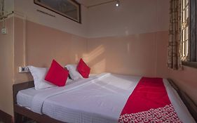 Oyo 19941 Hotel Blue Diamond